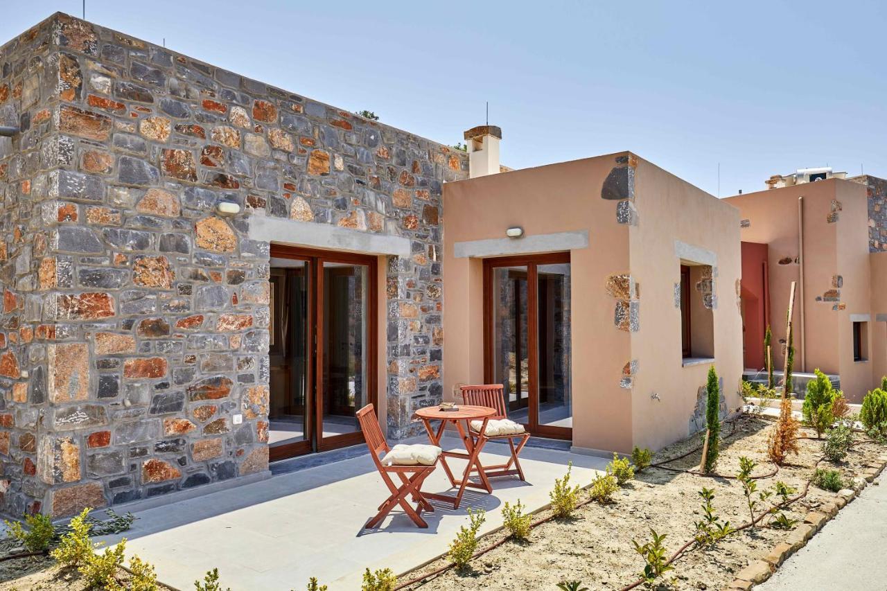 Villa Omythos *