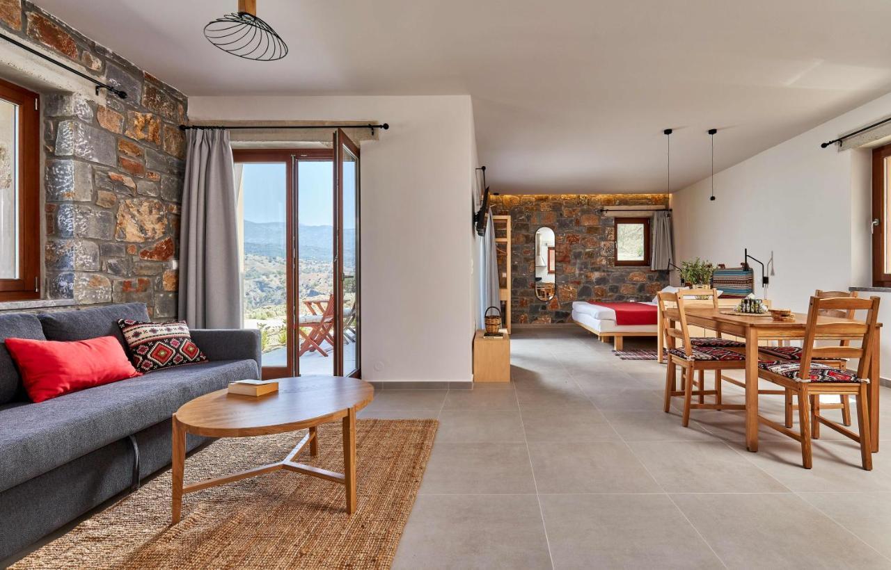 Villa Omythos *