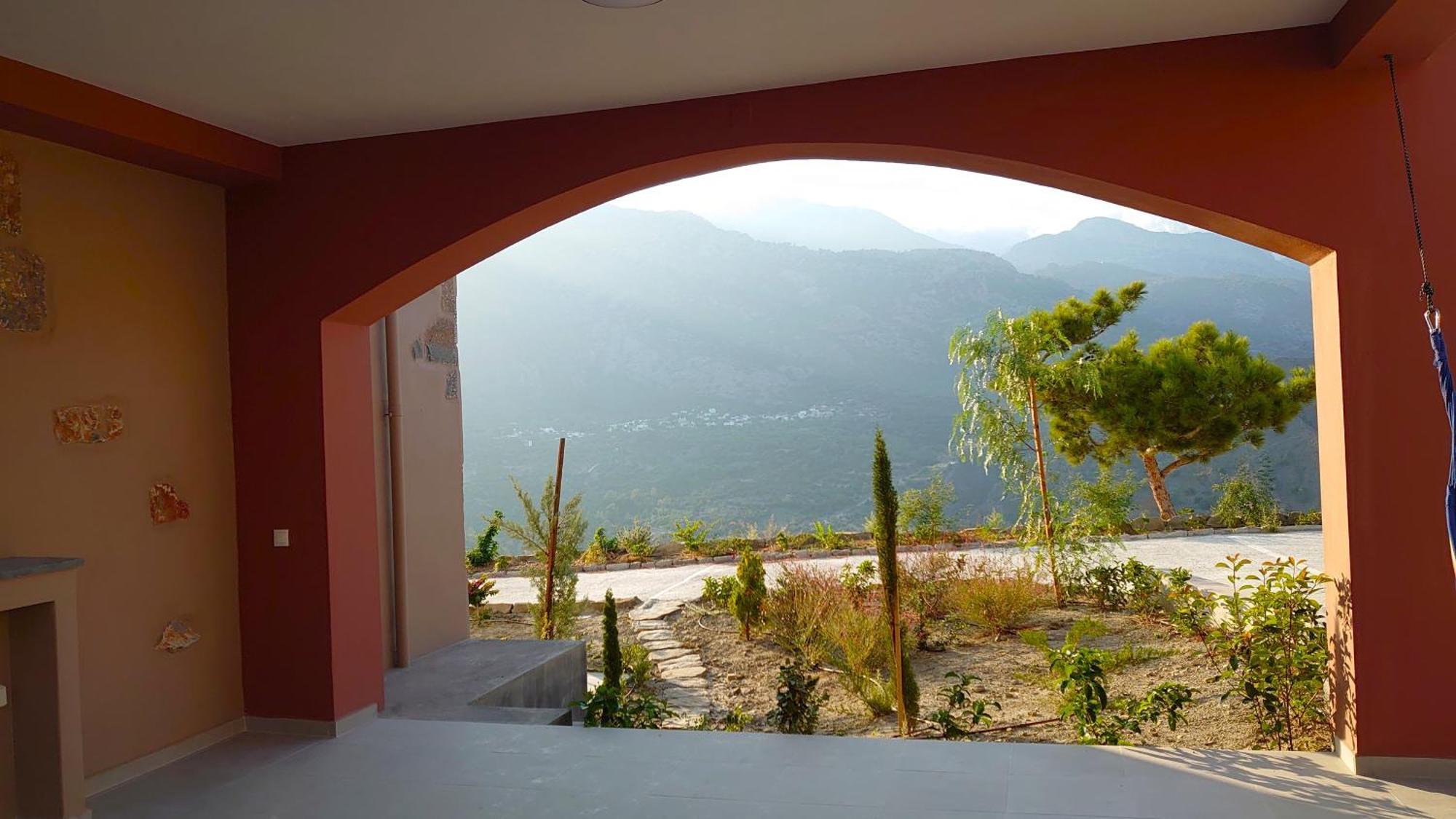 Omythos Villa *