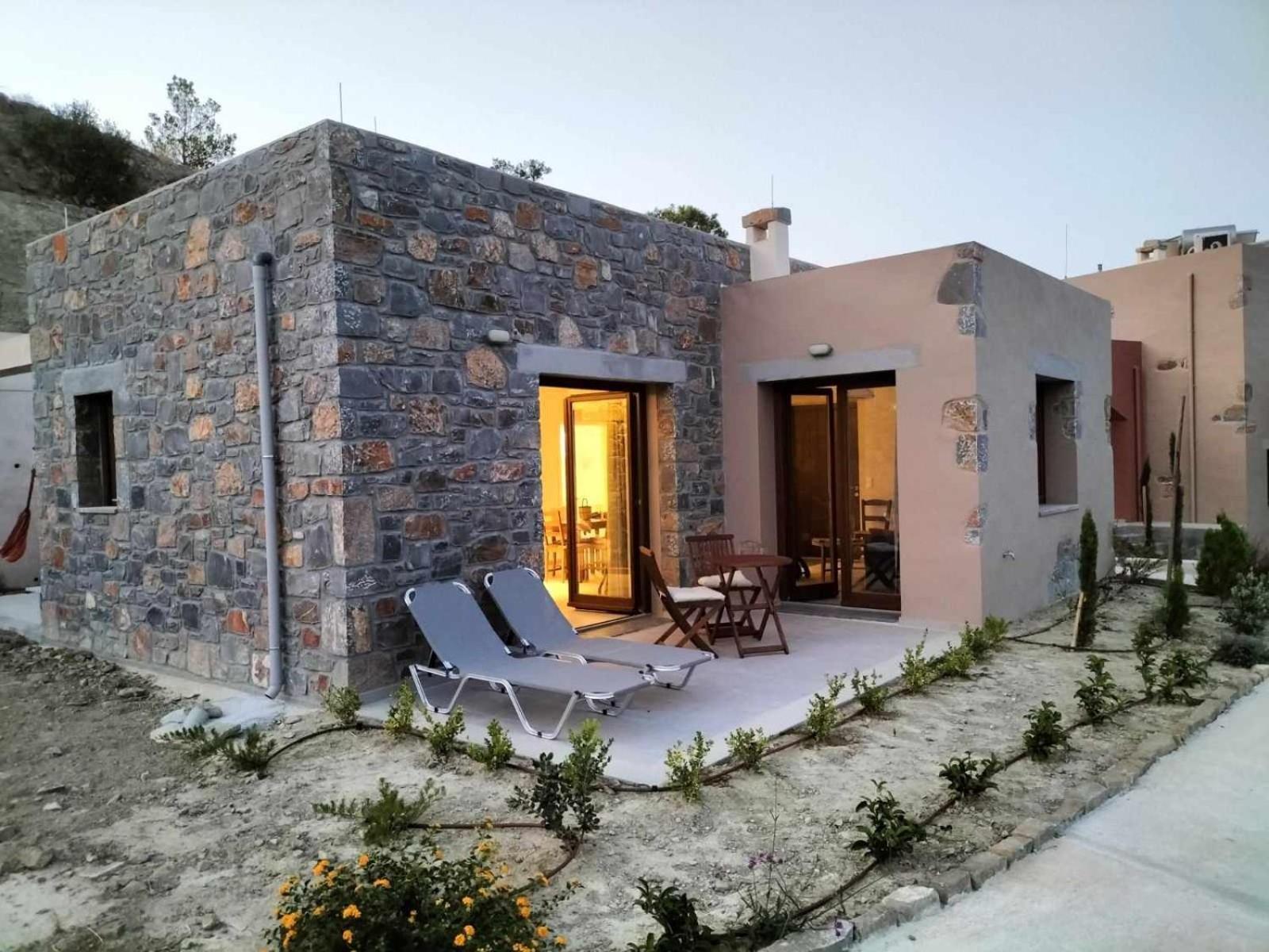 Villa Omythos Mithoi